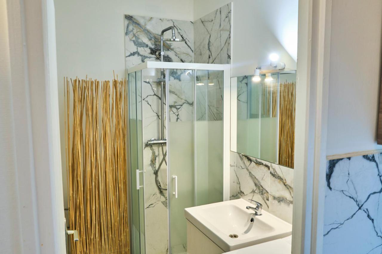 Suite Hanoi Villeurbanne Esterno foto